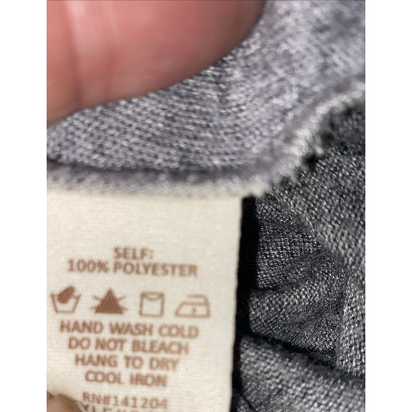 Hem & Thread Can't Miss It Patchwork Top Sweater Gray Large Women V-Neck - Picture 5 of 7